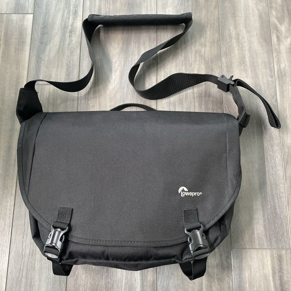 Lowepro Passport Messenger Camera Laptop Computer Bag Carrier Travel Black